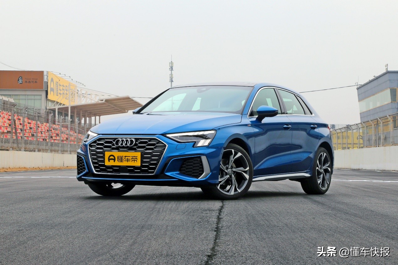 奥迪A3深度评测：运动性能与实用性的完美平衡