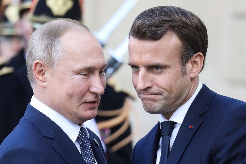 法媒：马克龙与普京通话，称法国准备捍卫乌克兰领土完整