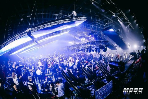 上海酒吧排名前10位地址上海最好玩的酒吧推荐