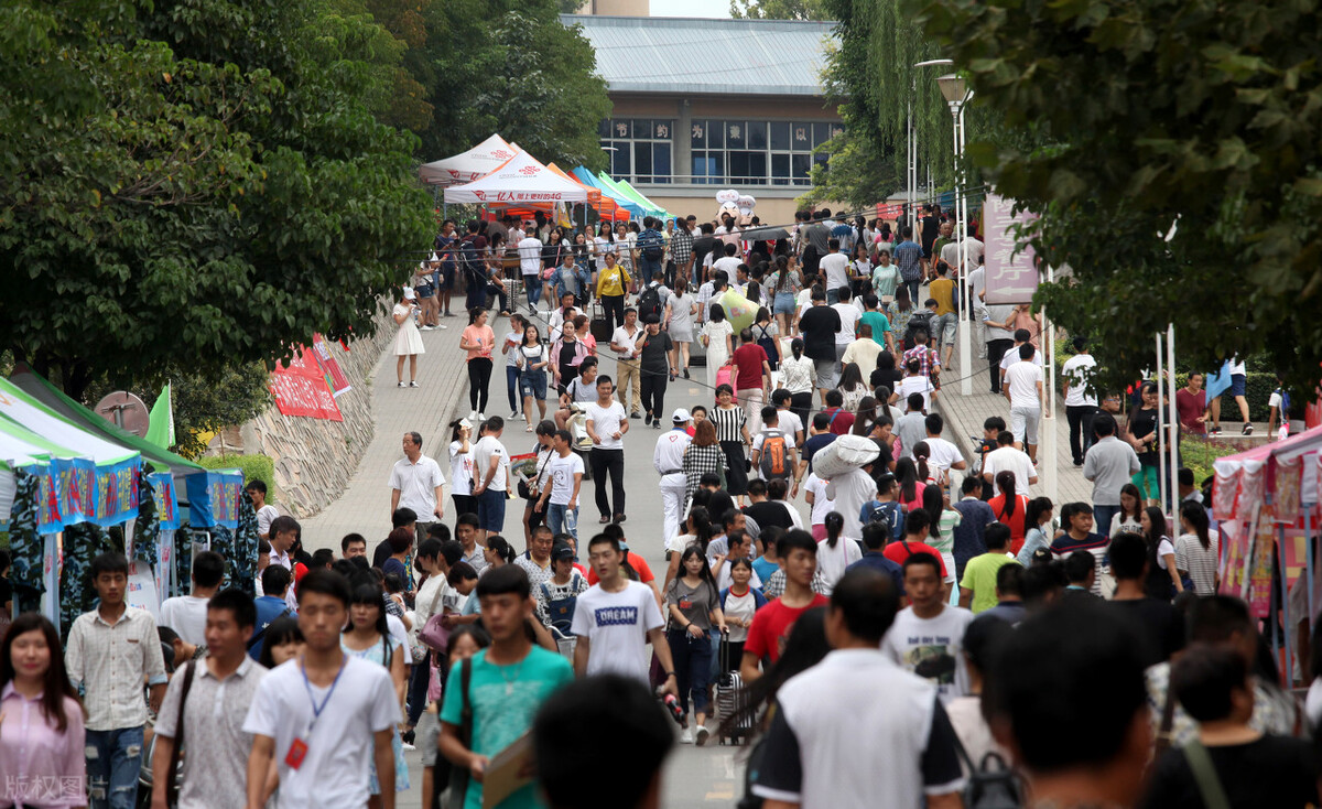 大学刷单有风险吗？挂科找工作有影响吗？老学长大一新生6个建议