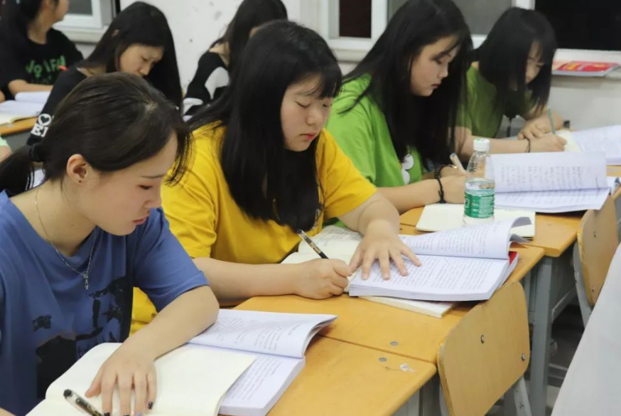 大一新生需要解决的三个问题，学长学姐不会告诉你，却非常关键