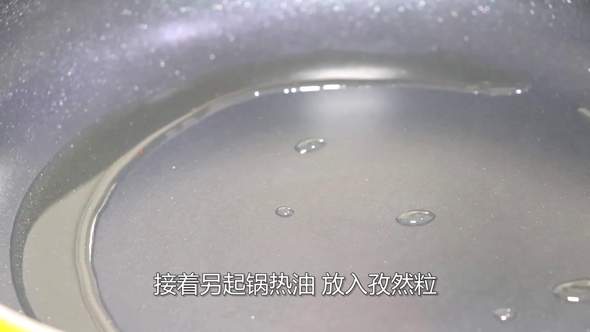 炒大蒜的做法（学会这么炒大蒜比烧烤还美味）