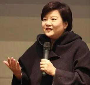 著名导演与“名门痞女”，央视一姐，内地第一美人的激情往事