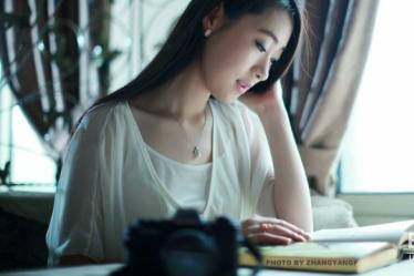 2021年广东中考作文：《少年的模样》