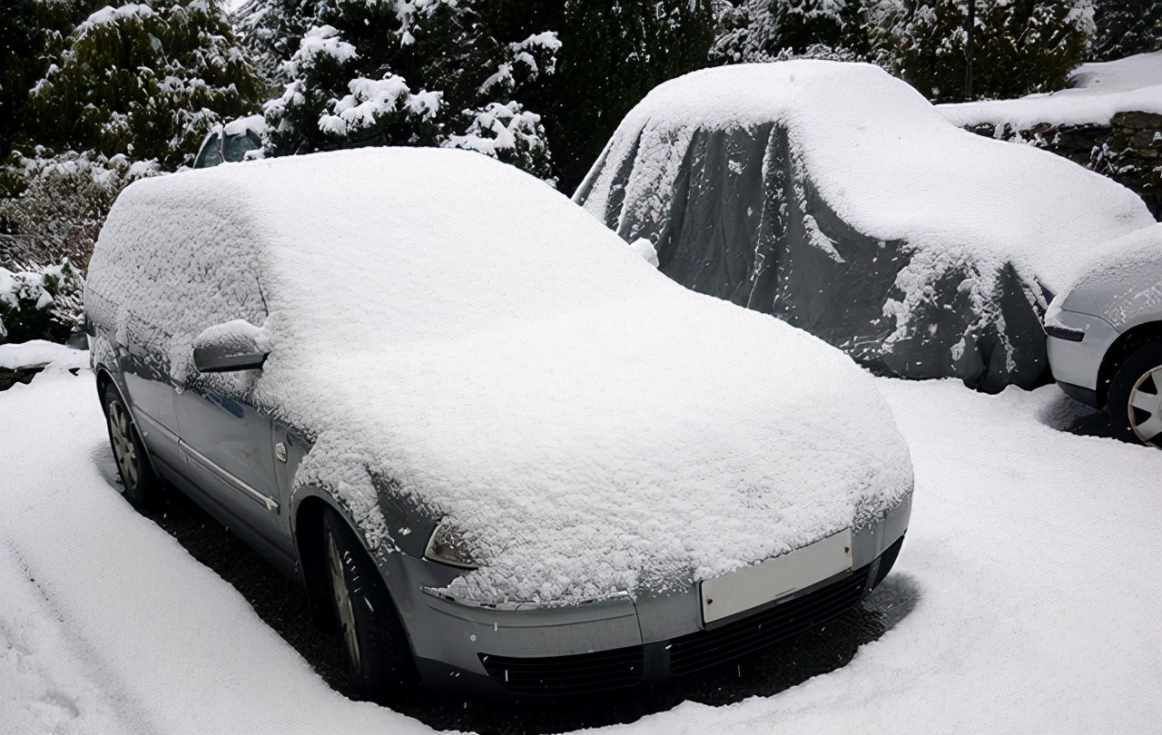 前方高能!下雪?结冰?入冬?啥时候换冬季胎,到底以什么为准?