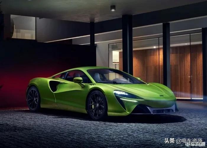 或许这是最后一个能听见超跑声浪的时代了丨超跑的新能源之路