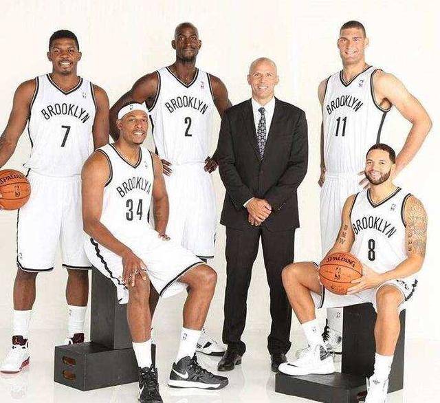 看着如今的保罗，火箭是否心碎？——说说nba“送温暖”的交易
