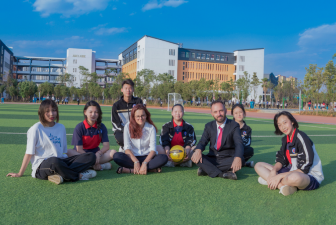 云南长水外国语中学滇池度假区学校2020年招生简章