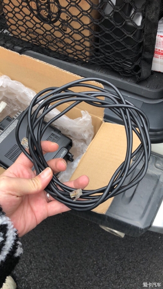 奶爸的自驾“遛娃神器”？丰田FJ酷路泽提车，轻度改装分享