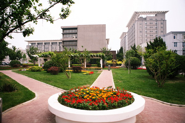 天津一所公办师范，只因名字太像“野鸡大学”，学生就这么错过了