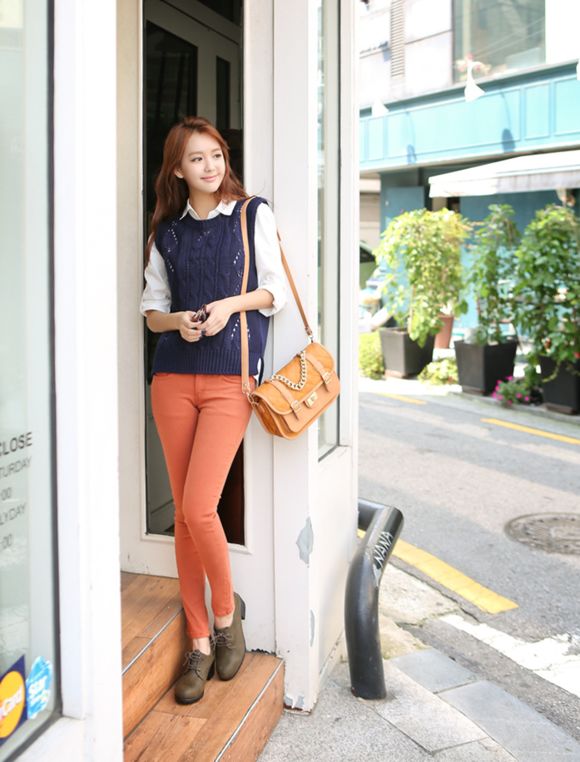 韩国服装模特韩国服装模特大眼睛