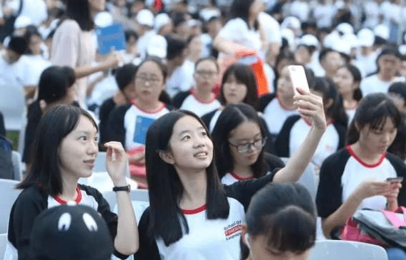 同样是考专科学校，单招进和高考进有区别，别等上了大学才知道