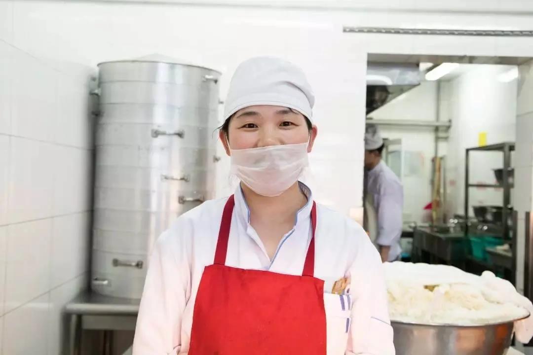 北京“花园式”大学：占地1000亩，3条地铁线直达，宿舍空调、无线网全覆盖！