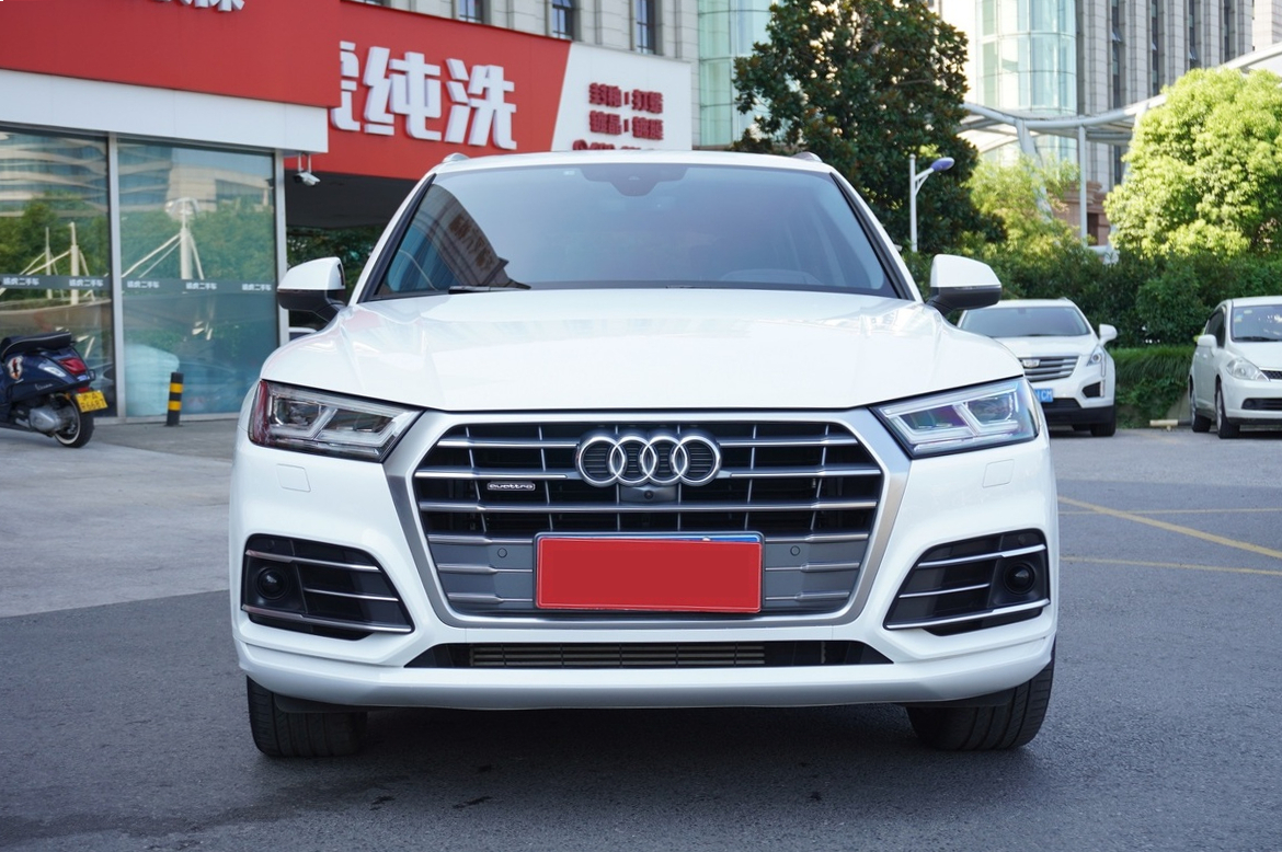 百万级的Q7现在比2018年的Q5L还便宜！兄弟相争你选谁？