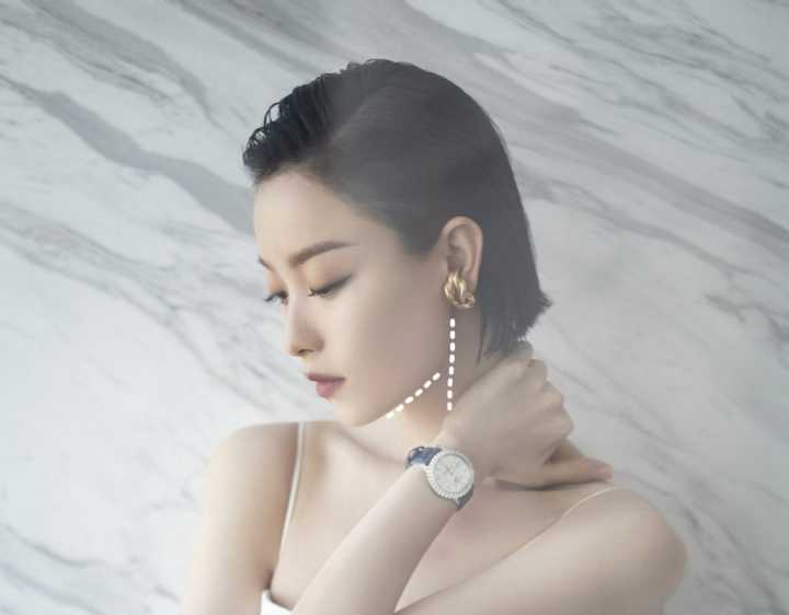 发腮？咬肌肥大？方脸女孩不削骨磨腮如何变美？如何拯救时髦感？