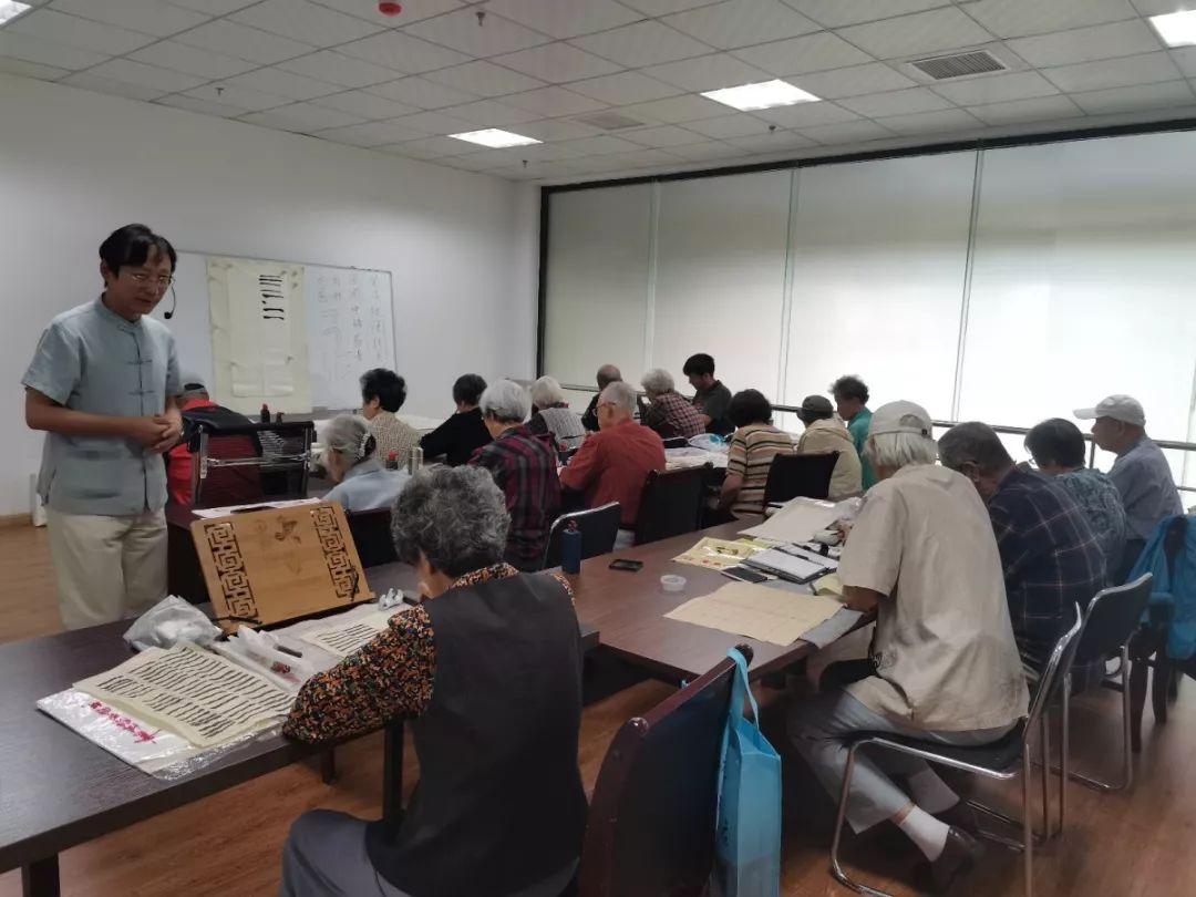 300所家门口的老年大学教学点来了！再也不用为报名发愁了