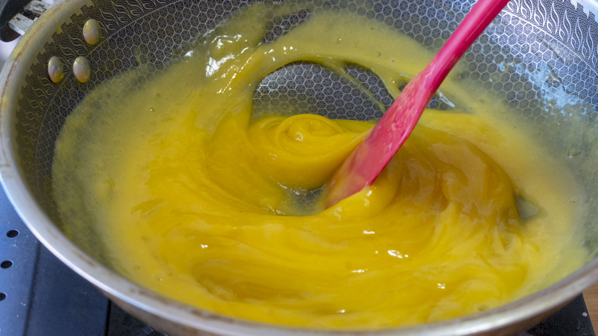 冬天想吃零食不用买，教你10种小零食，简单好做，大人孩子都喜欢