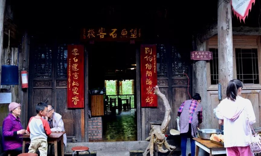 游山玩水好风光！四川适合全家出动的3日游攻略，去几次都不腻