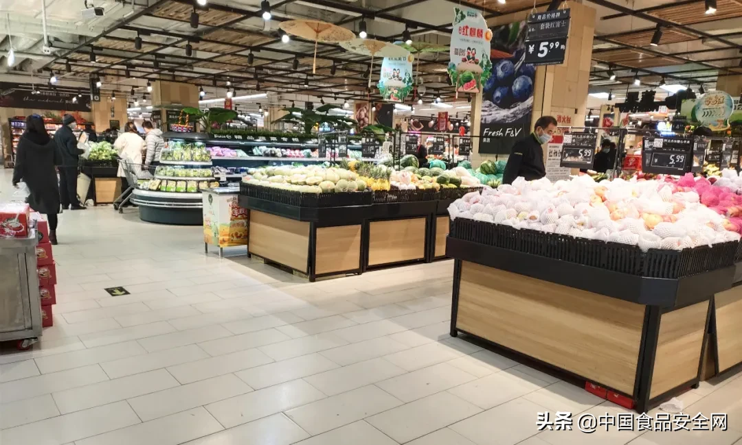 不到两个月，沃尔玛、永辉、华联超市、华润万家超20次上黑榜，超市食品安全管控为何如此之难？