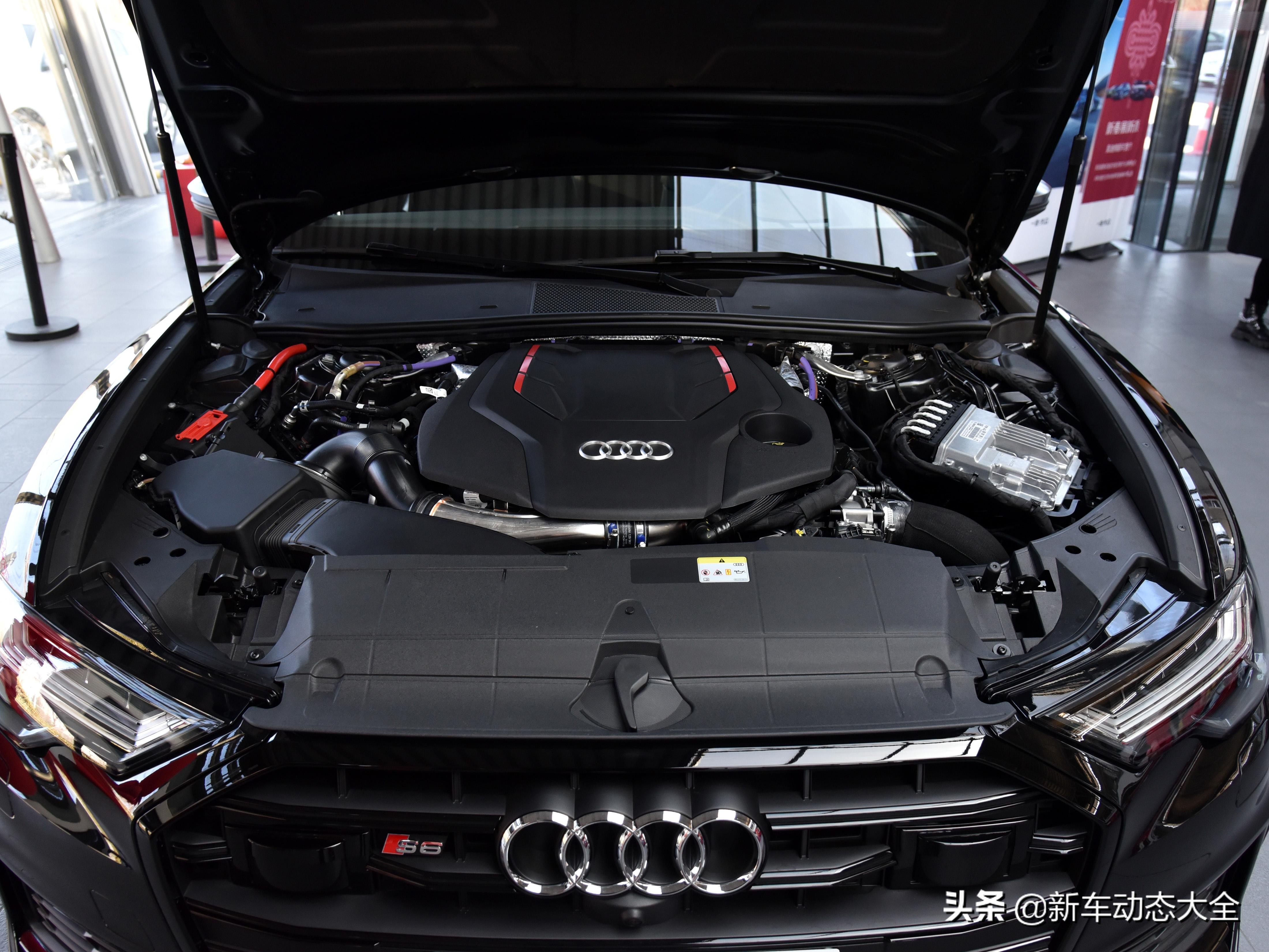 V6双涡轮，机械四驱，大空间性能好的进口豪华轿车，带你看奥迪S6