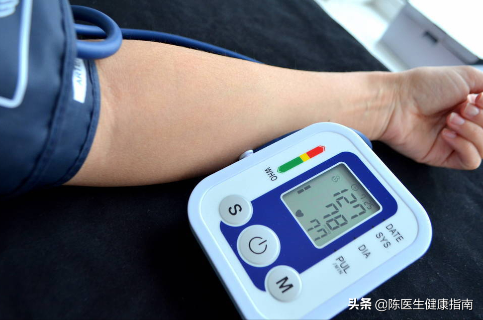 为什么中国脑梗越来越多？医生：除了补充叶酸，做好这3点更重要