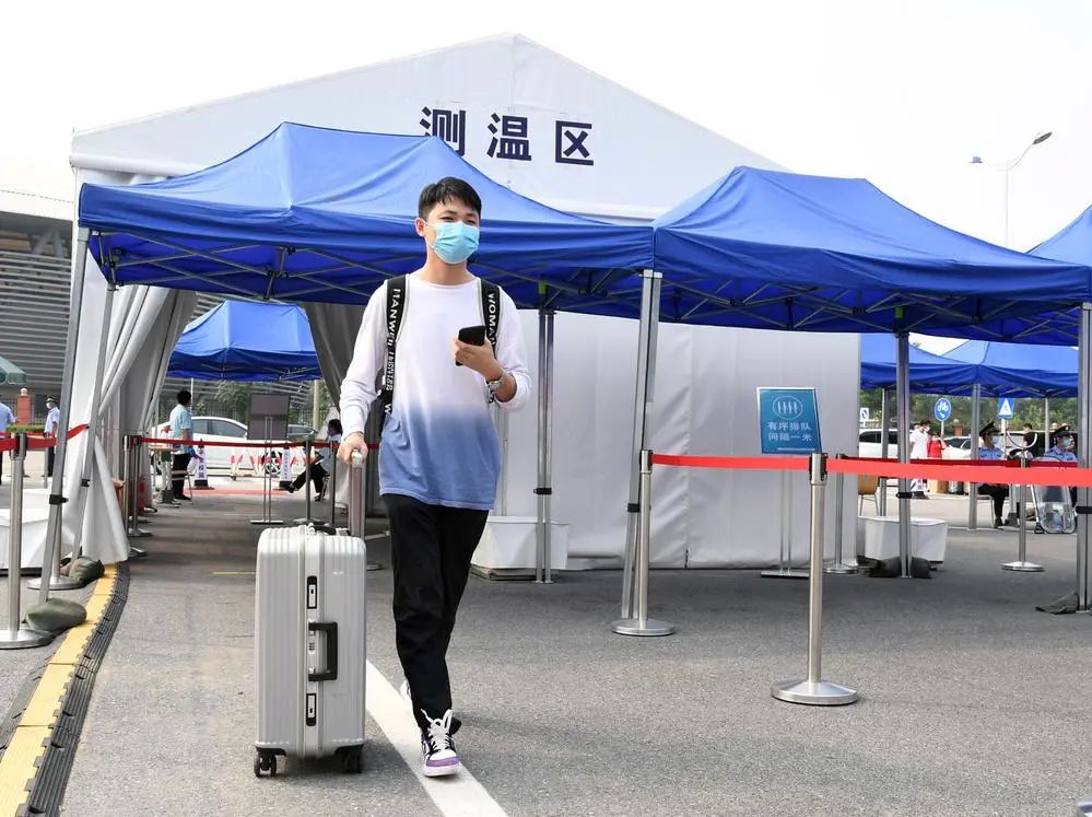 约10万大学生已返京，全部高校教学生活逐步恢复正常