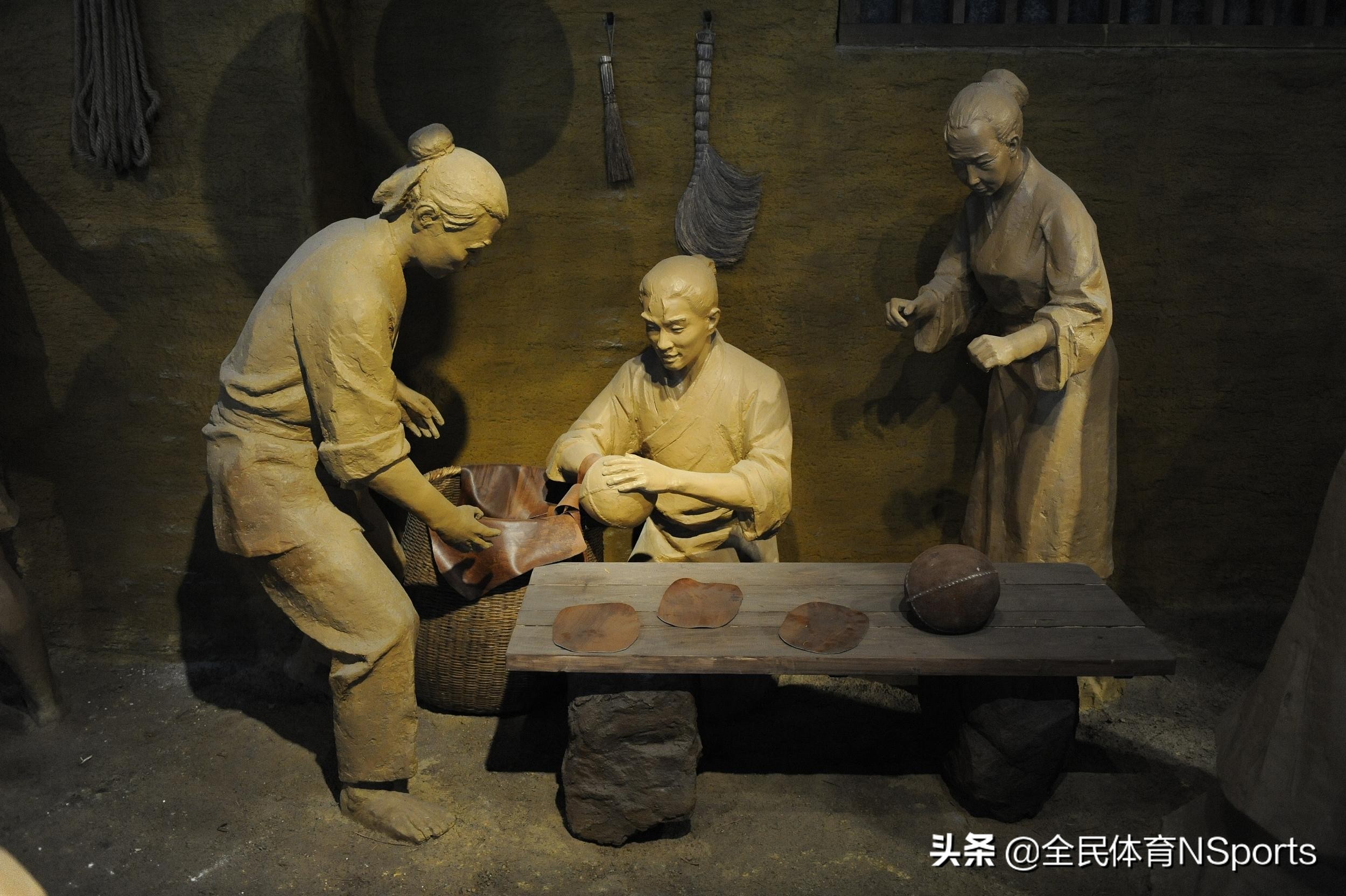 足球起源于中国，蹴鞠真是足球的祖先？
