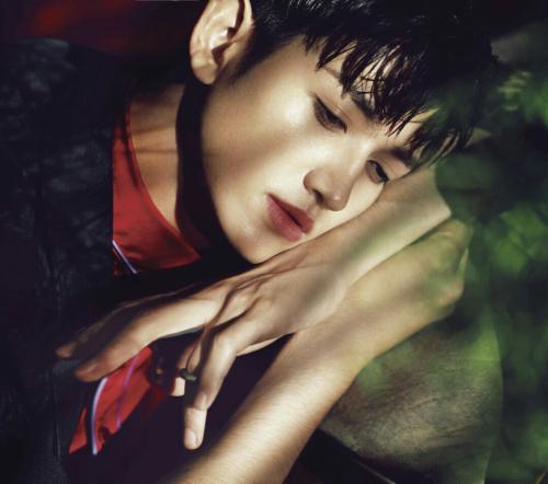 水瓶座的男明星