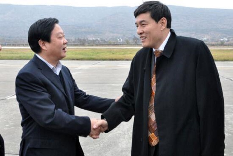 毛阿敏丈夫解直锟：从印刷厂工人到身价万亿，生活低调热衷做慈善