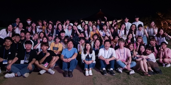 大学班级至少有10名班委，“最值得”竞选的，并不是班长