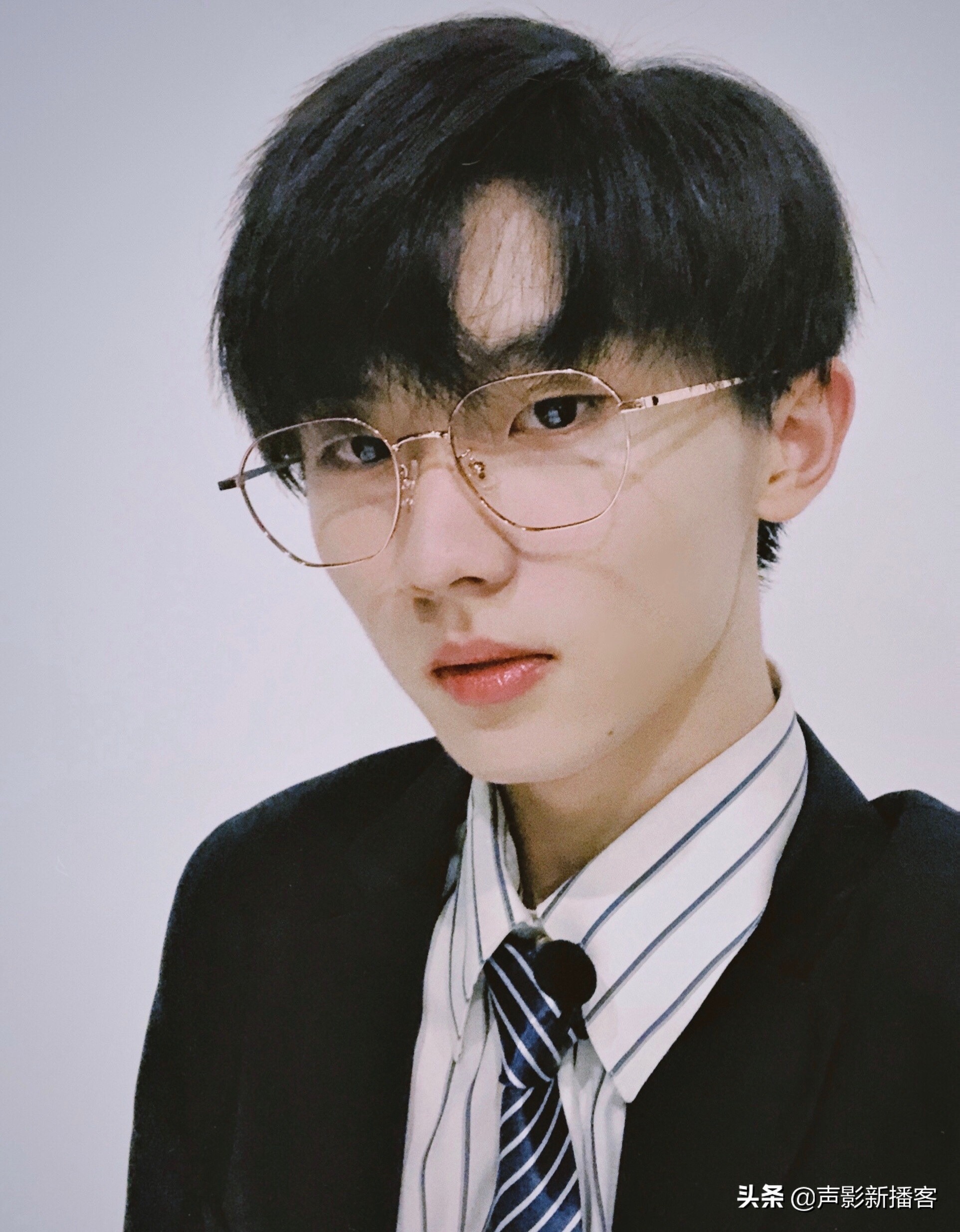 中戏表演专业成绩全国第6，自曝高考成绩未达标，马嘉祺非常抱歉