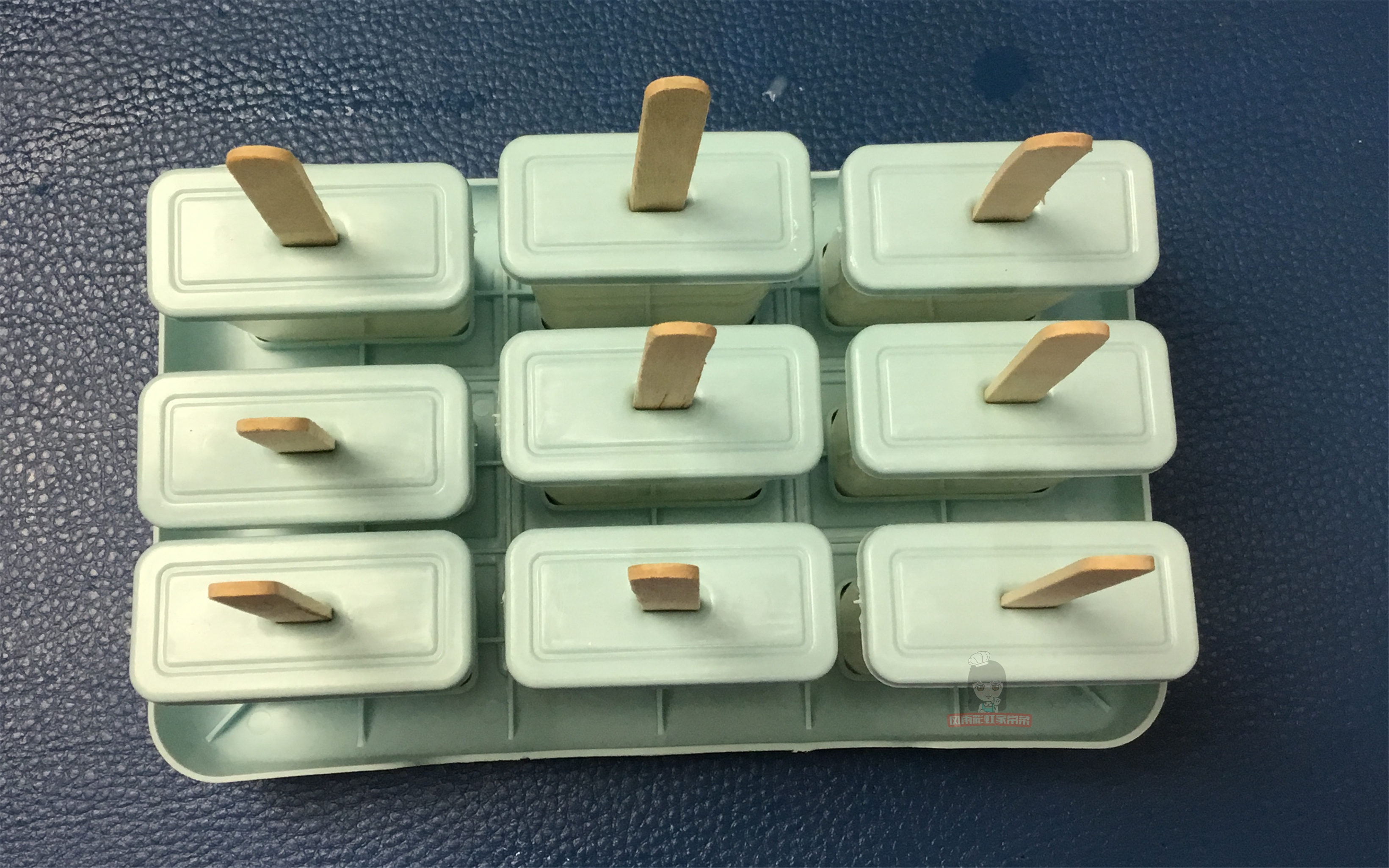 老冰棍怎么制作（分享家家都有的食材童年味道你也可以自己制作）(7)
