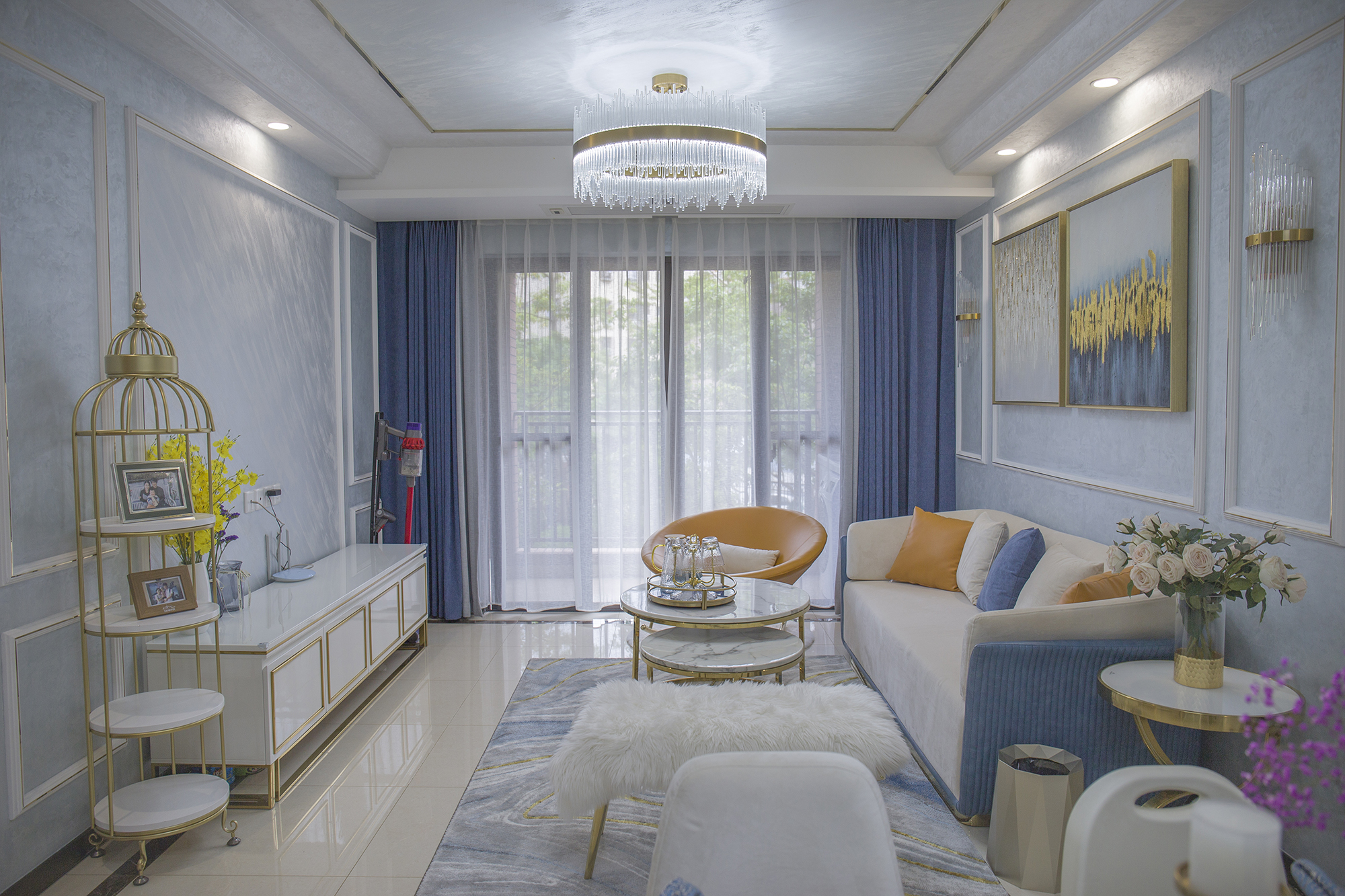 100㎡简美轻奢小三房，诠释女人的精致生活，充斥着爱家的味道