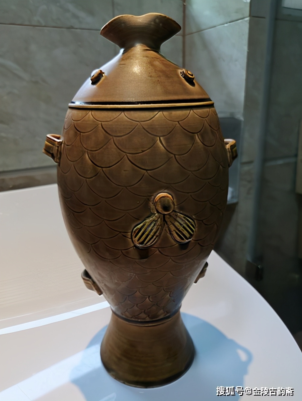 陶瓷界翘楚唐代酒器双鱼榼赏析