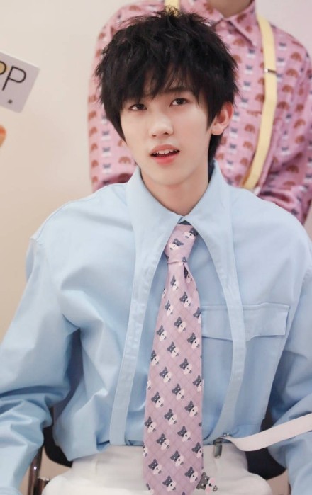 青3创4潜力股预览！翻版宋威龙浓颜出圈，这颜值能火成顶流吗？