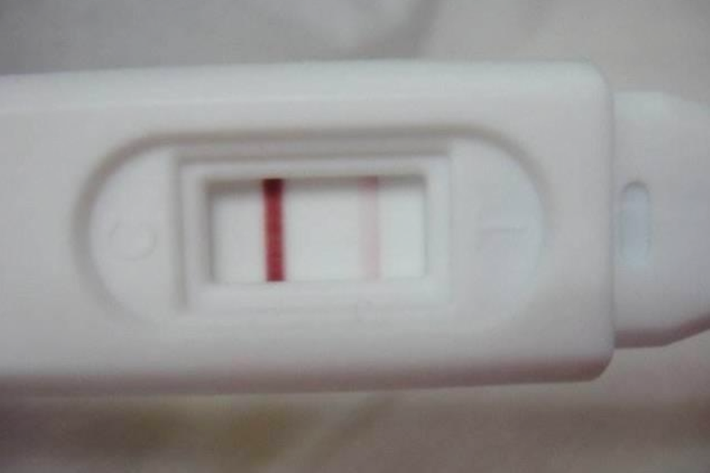 验孕棒也会“说谎”：除了怀孕之外，这3种情况也会出现两条线