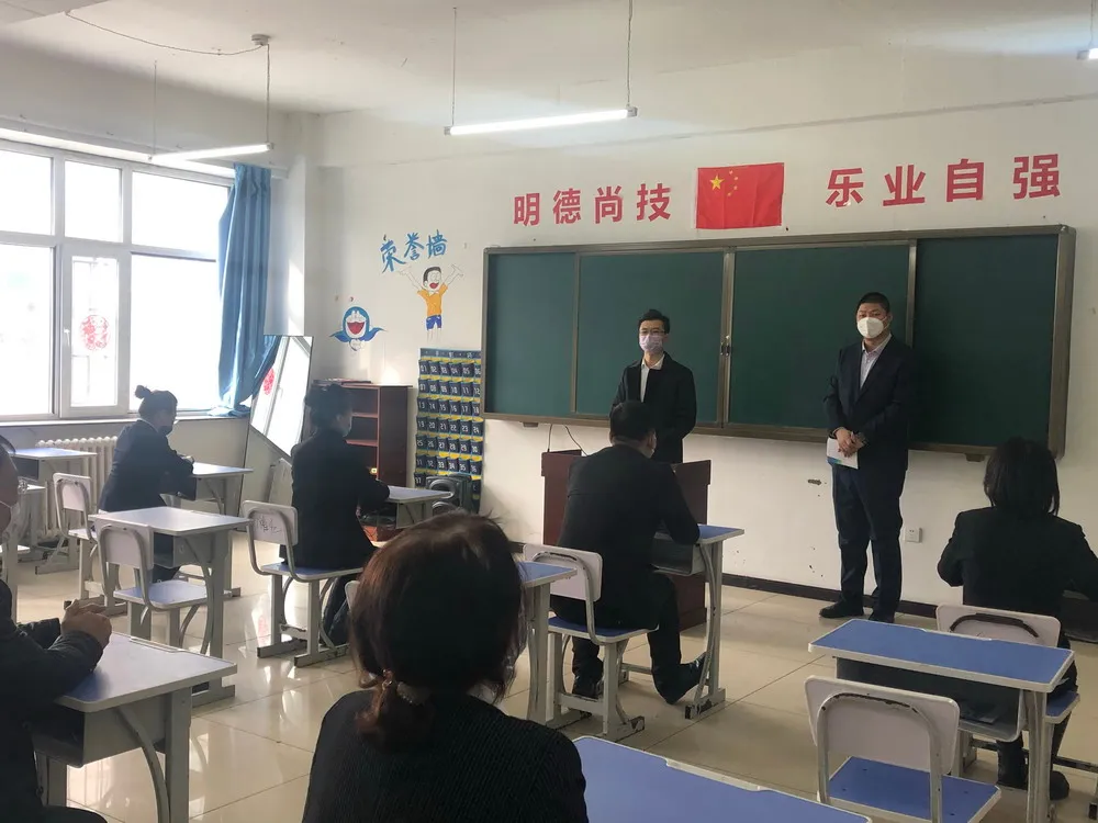 硬核“备战”开学 || 哈铁建学校举行疫情防控演练