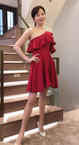 "马小玲"万绮雯:甄子丹曾为她抛妻弃子,为何嫁仅识7天的编剧