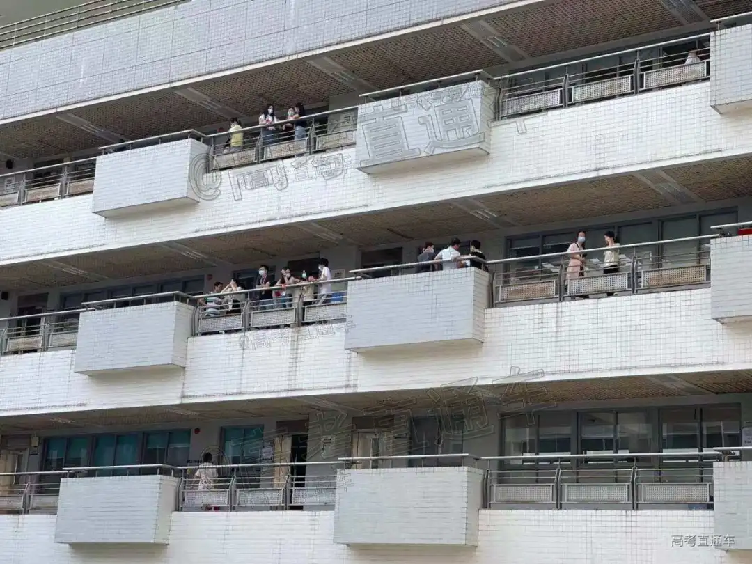 阅卷过半！多省阅卷现场曝光，你的高考试卷是这样打分的