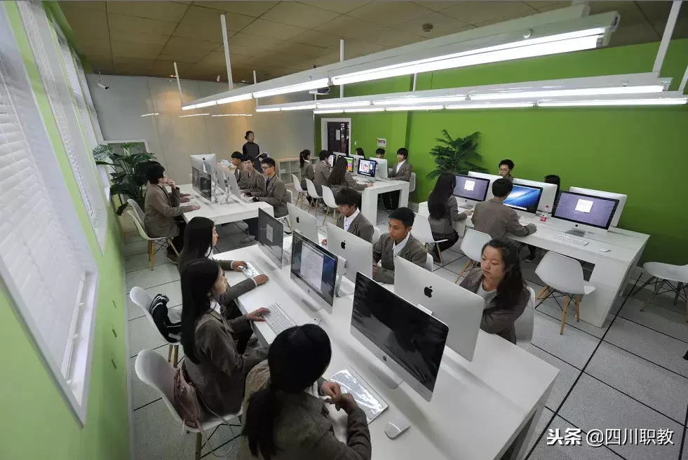 这所四川高校是全国一流专科院校，就业率一年比一年高