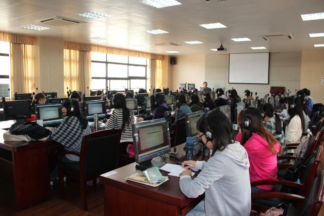 这类人才需求紧迫！就业率超95%，优秀毕业生进入世界500强或海外名校深造!