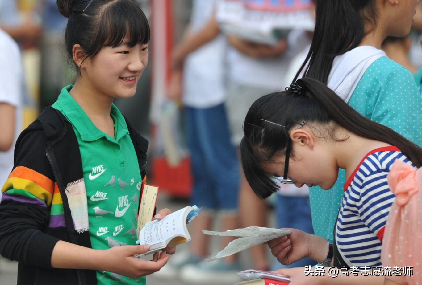 初中考不上高中，读“3+2”职高好还是上技校好？职高的路会更宽