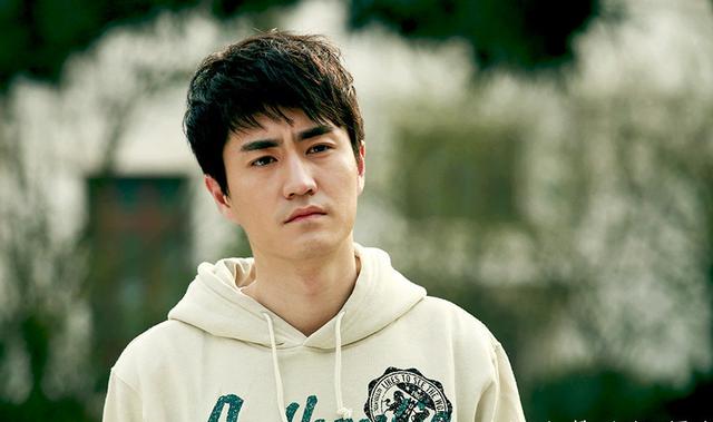 《匆匆那年》原著：黑板上的6个字，早就揭示了陈寻和方茴的结局