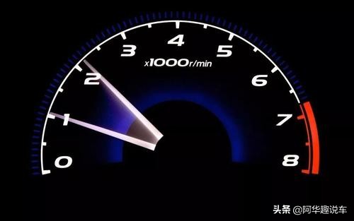 发动机积碳多久清洗？如何正确清洗？修理工毫无保留告诉你