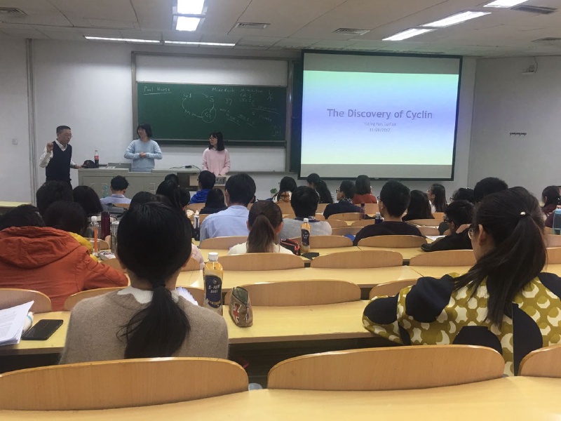 三组清北大学VS普通大学对比图告诉你：为何要拼尽全力读书考名校