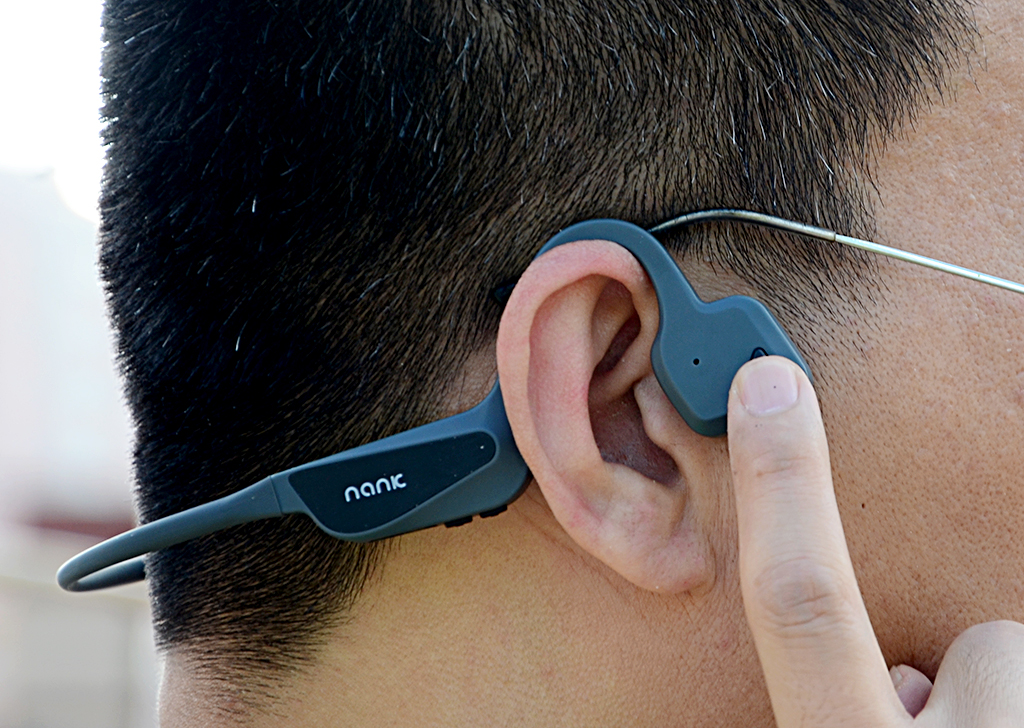 靠骨骼传输声音的南卡Runner骨传导运动耳机，确实有惊喜