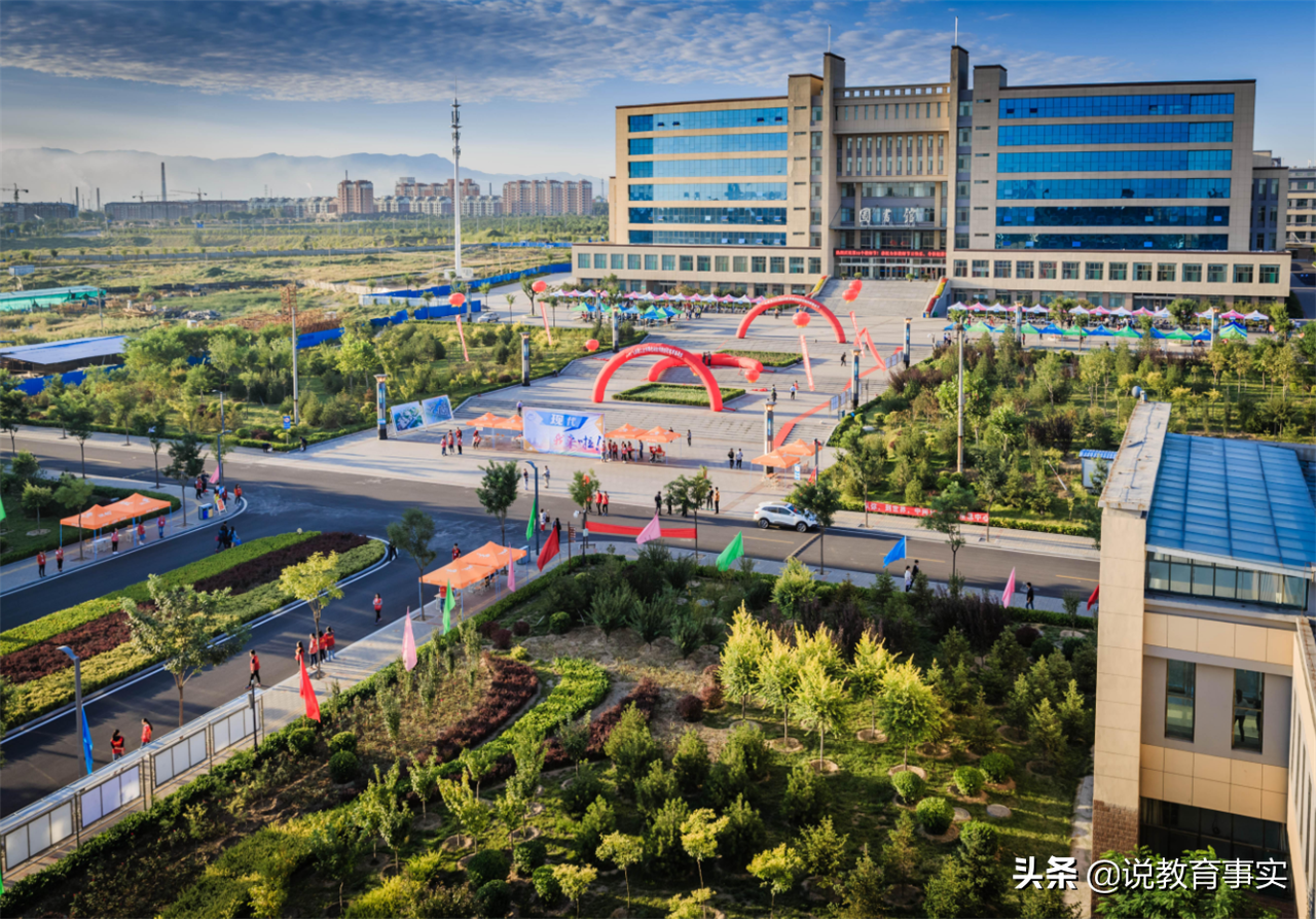 国内门槛较低的4所名校，学生550分就有机会考上，性价比超赞