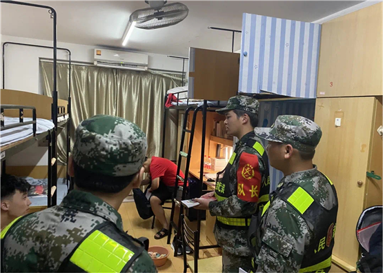 上海工商职业技术学院喜迎2021级新生入学报到