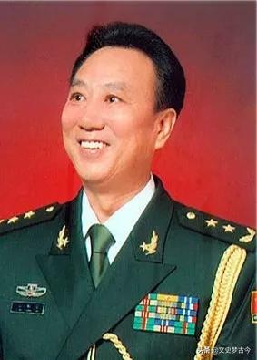 1988年，总后勤部领导配置为一正三副，都有谁？授予什么军衔？