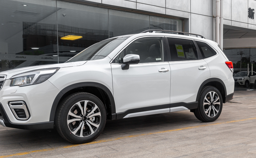 手握25万想买能越野的SUV，不妨看看这三款，省油又耐用
